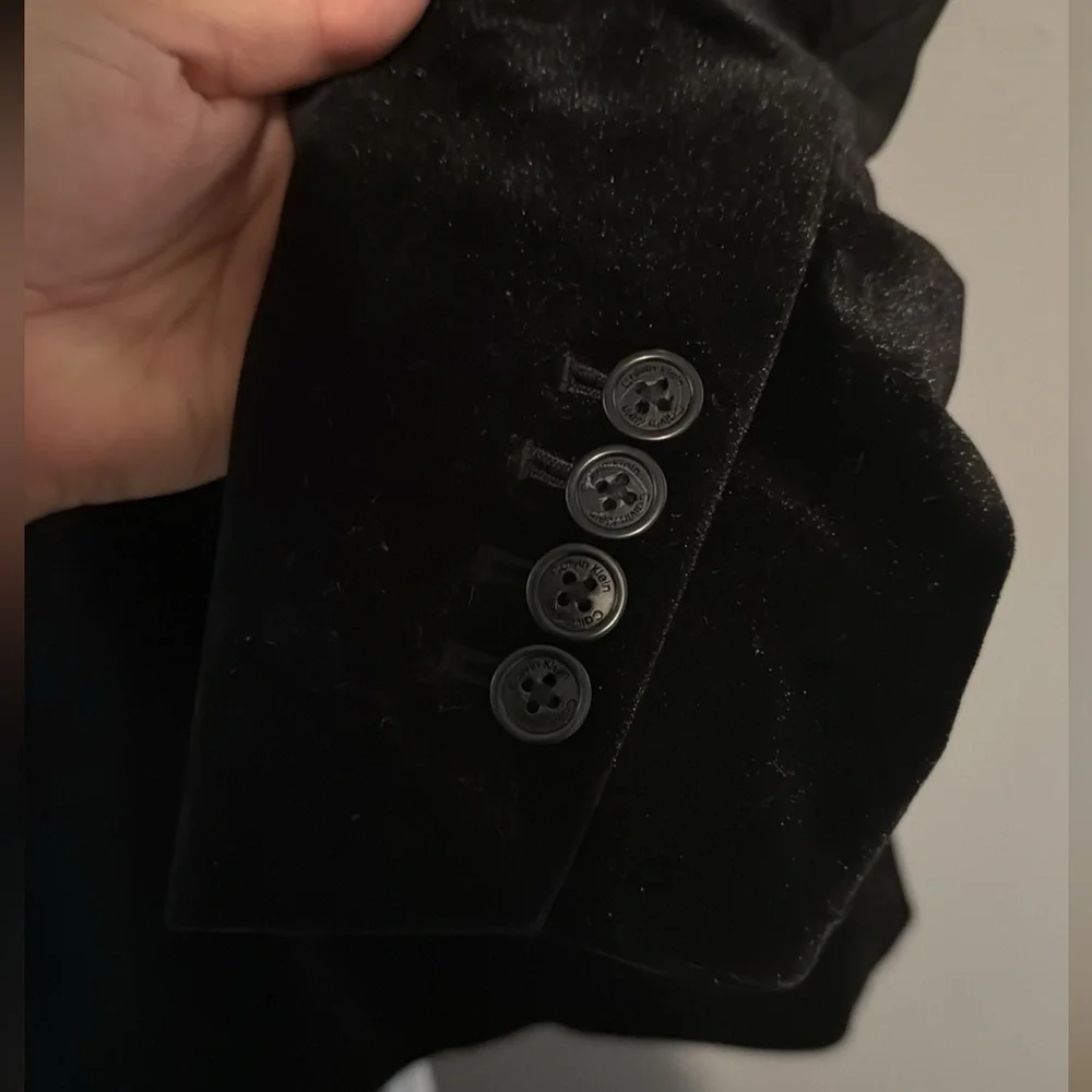 Calvin Klein Women's Black Velvet Blazer - Picture 8 of 13